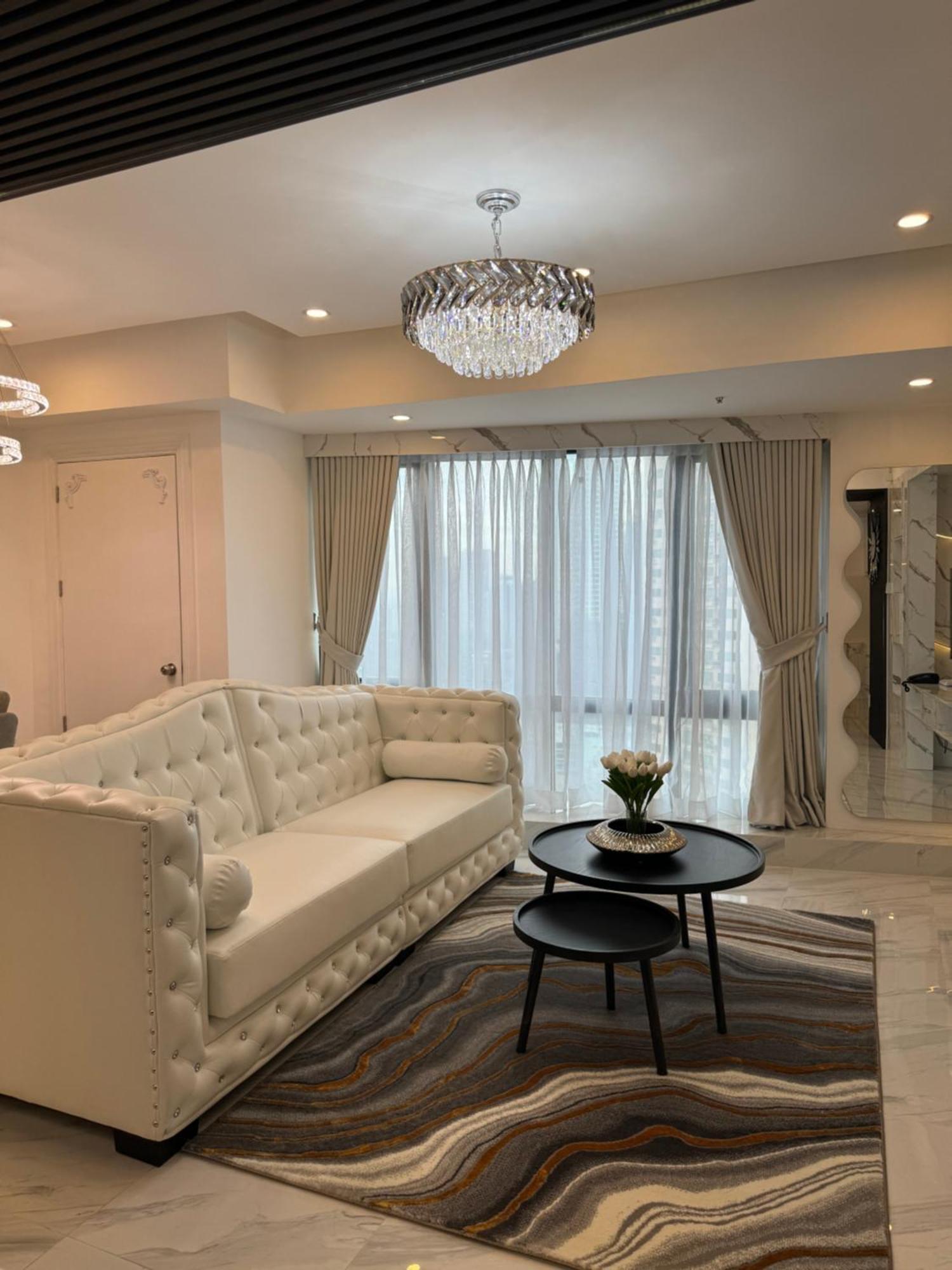 Апартаменти Makati Prime Luxury Маніла Екстер'єр фото