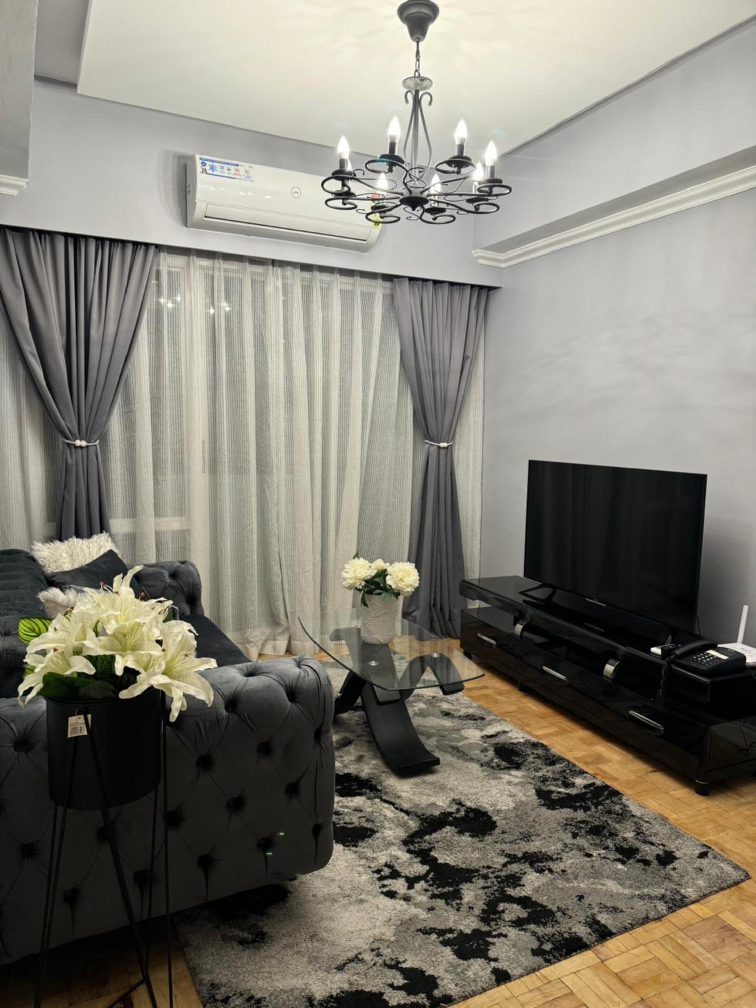 Апартаменти Makati Prime Luxury Маніла Екстер'єр фото