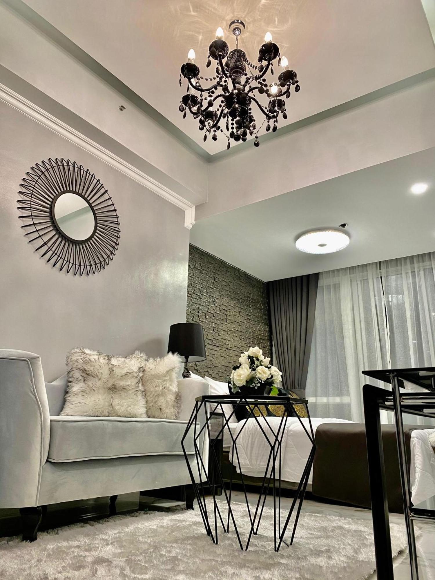 Апартаменти Makati Prime Luxury Маніла Екстер'єр фото