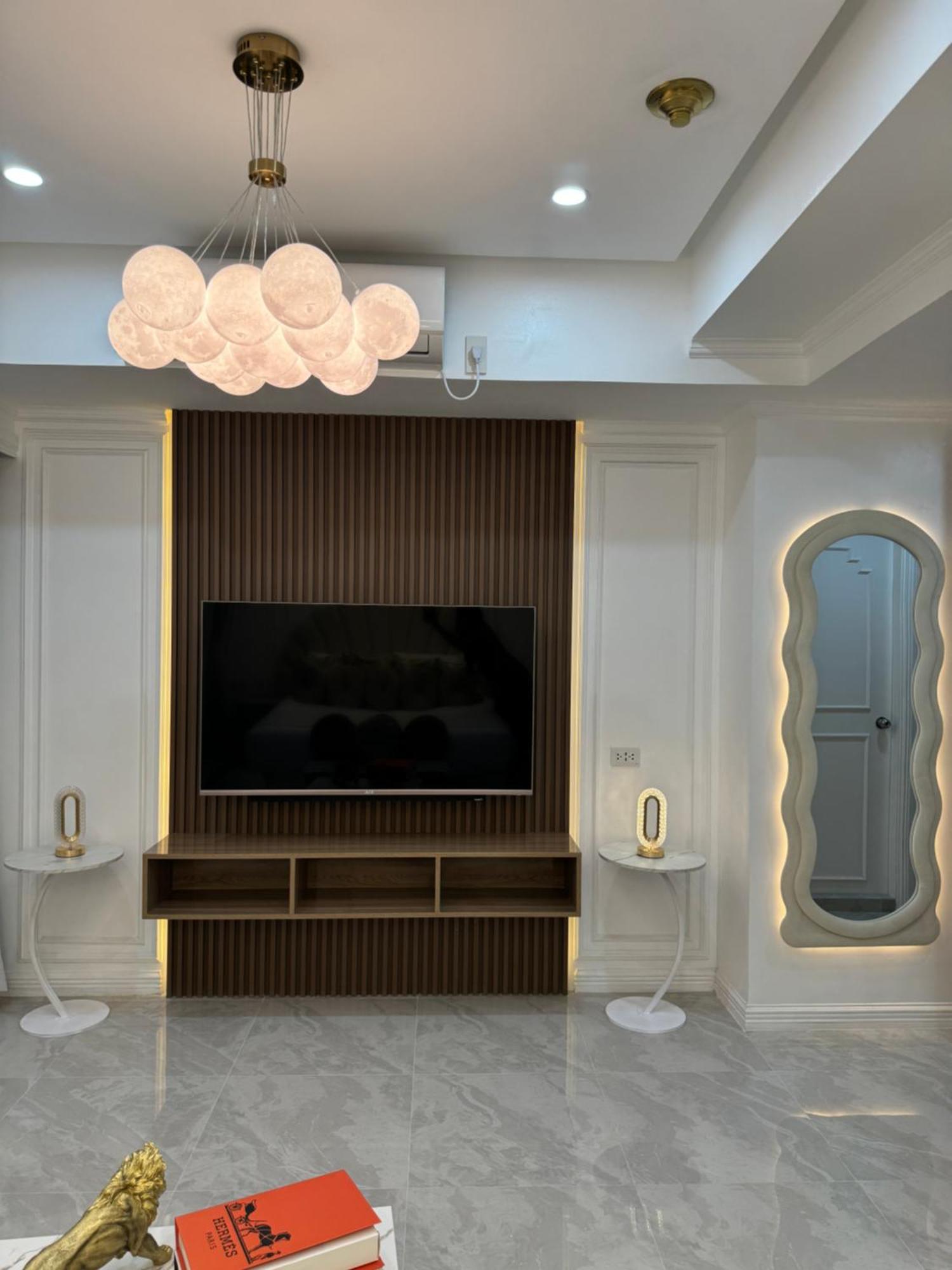 Апартаменти Makati Prime Luxury Маніла Екстер'єр фото