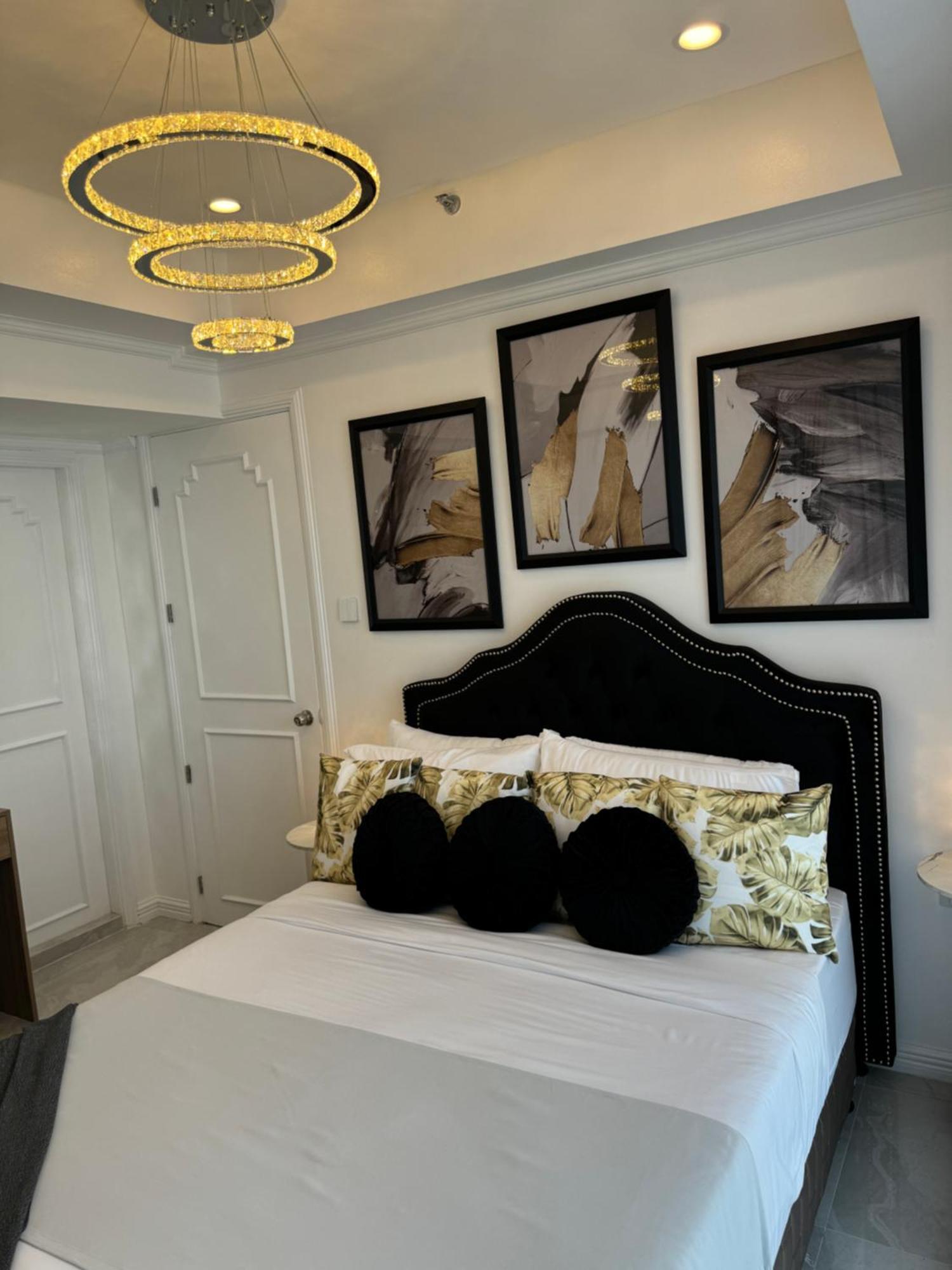 Апартаменти Makati Prime Luxury Маніла Екстер'єр фото