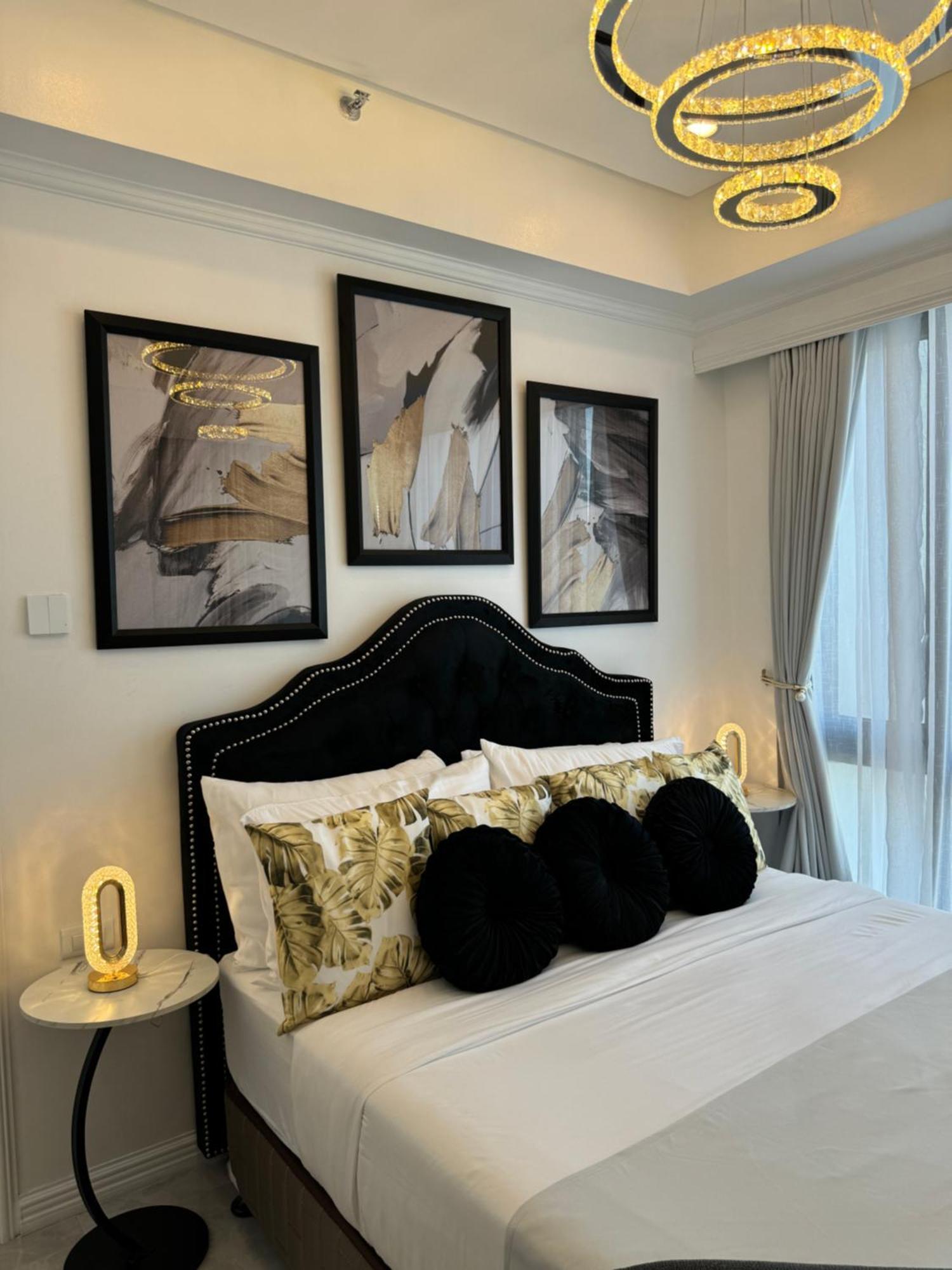 Апартаменти Makati Prime Luxury Маніла Екстер'єр фото
