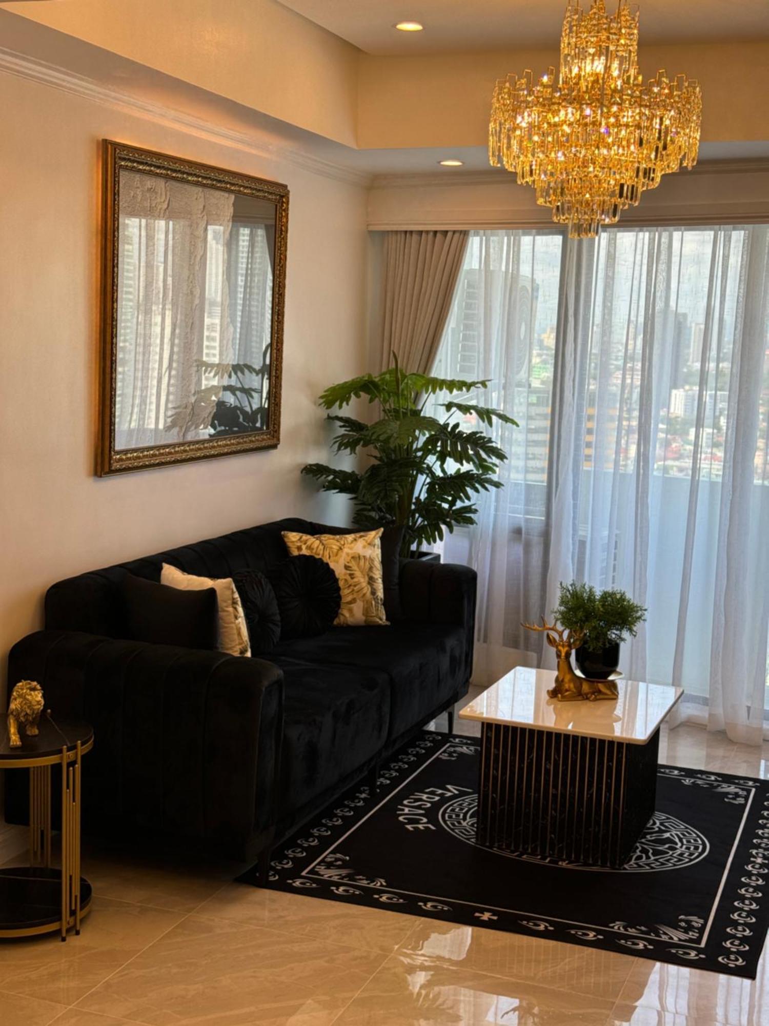 Апартаменти Makati Prime Luxury Маніла Екстер'єр фото