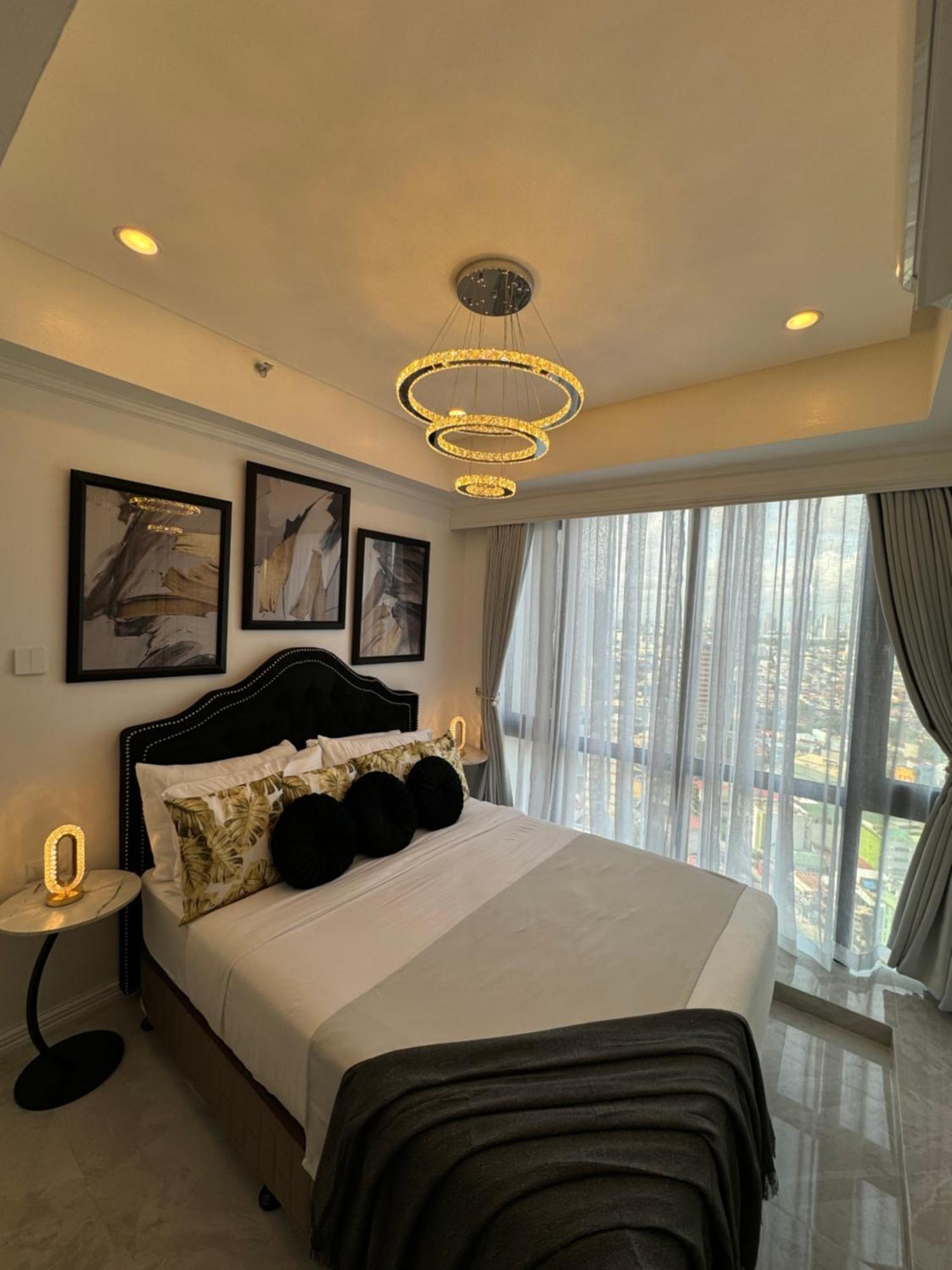 Апартаменти Makati Prime Luxury Маніла Екстер'єр фото