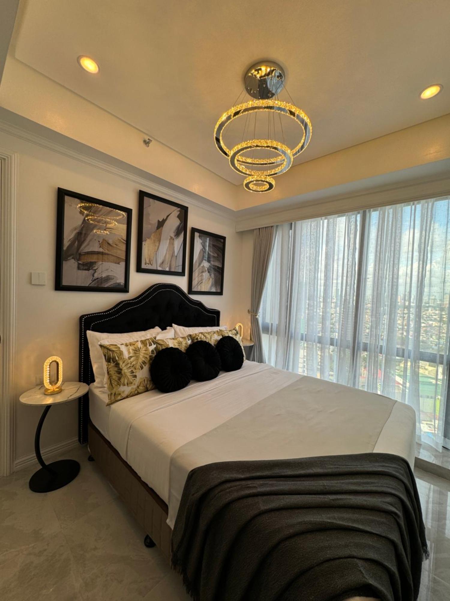 Апартаменти Makati Prime Luxury Маніла Екстер'єр фото